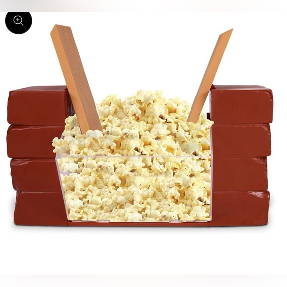 Karate Kid: Legends Chop Popcorn Bucket 🍿 - Picture 4 of 6